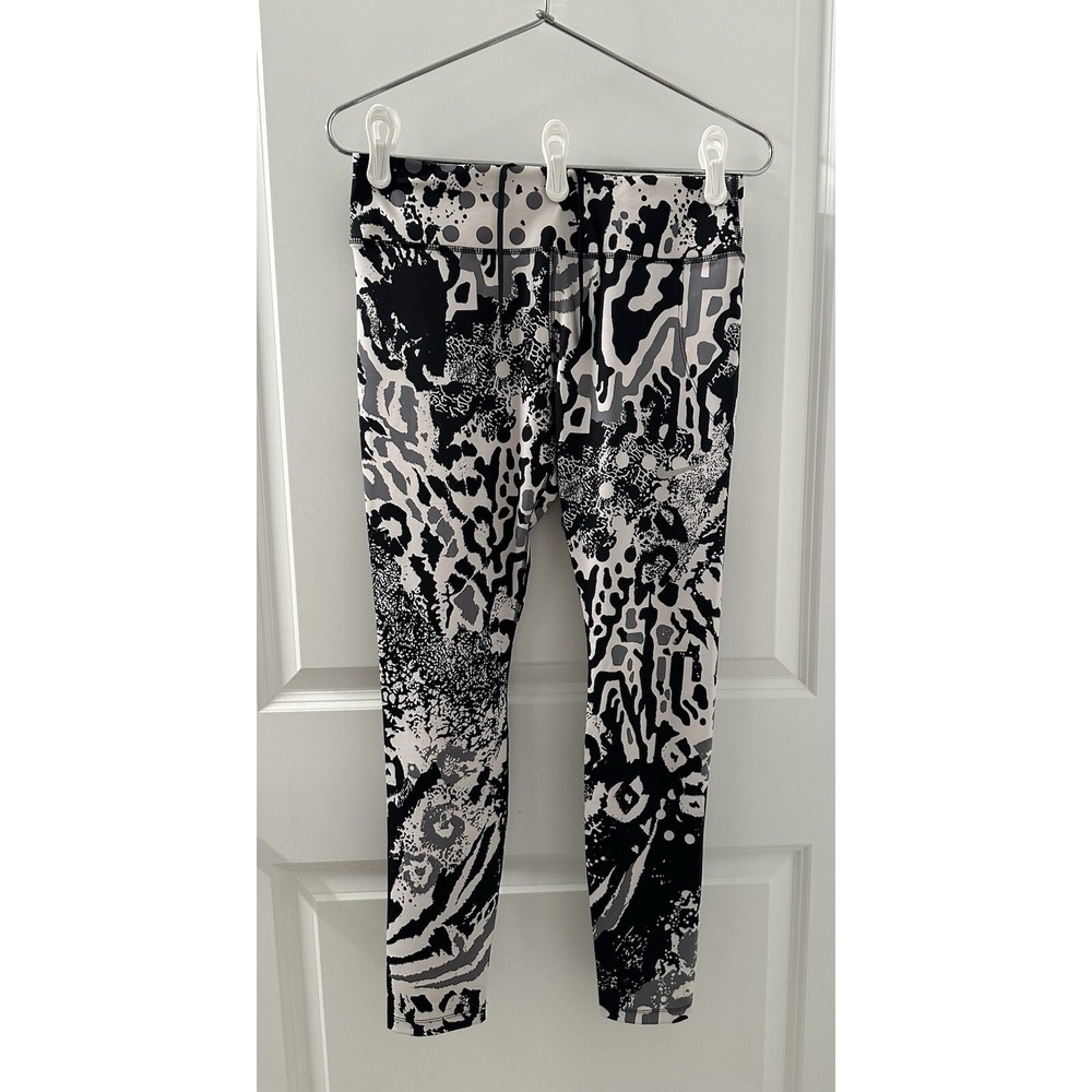 Nike Dri Fit Leggings | Black and White Multi Animal Print | L